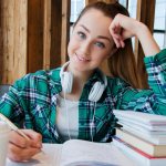 If a child is studying at a university, alimony can be demanded from the parent